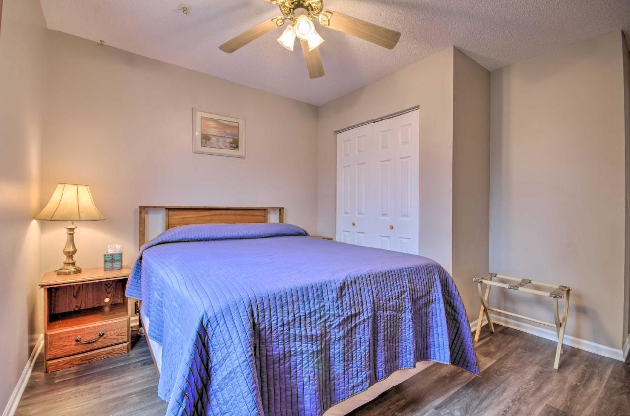 On-The-Water Retreat With Dock Pet Friendly! Villa Lake Ozark Luaran gambar